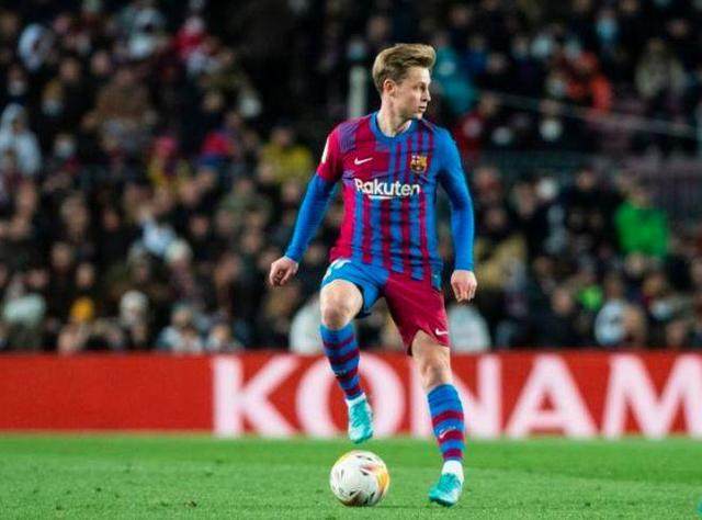 1659109378198092351.jpg derong.jpg